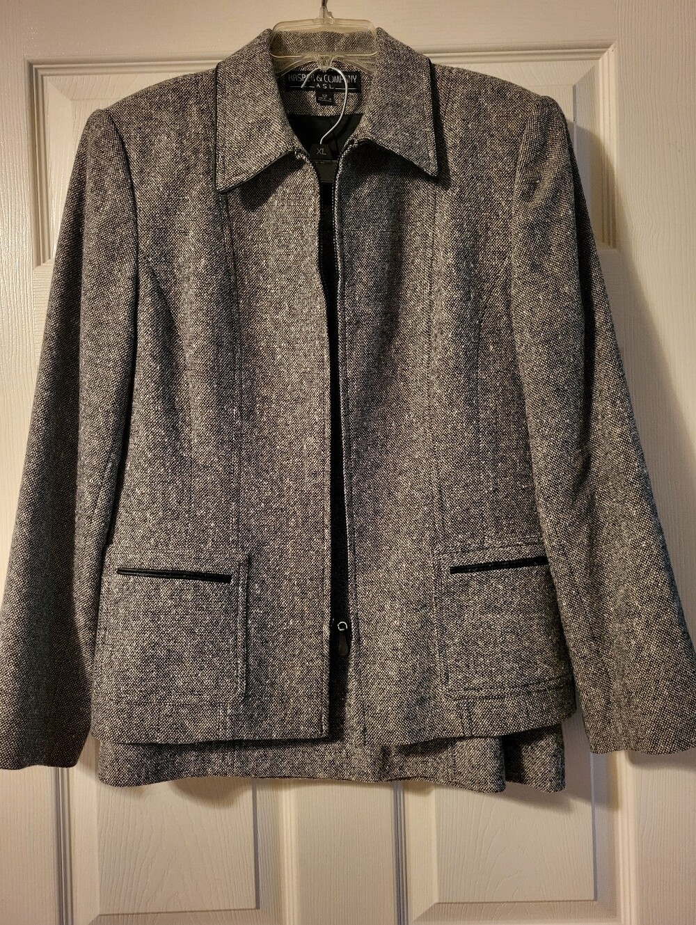 Kasper & Company Blazer And Skirt Suit/Set Size 12